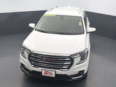Used 2023 GMC Terrain SLT image 5