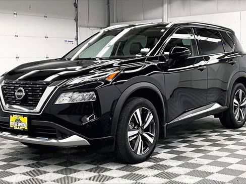 Used 2023 Nissan Rogue Platinum w/ Platinum Premium Package image 10