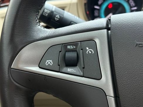 Used 2013 Buick LaCrosse Leather image 19