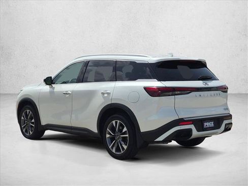 Used 2025 INFINITI QX60 Luxe w/ Cargo Package FWD image 7