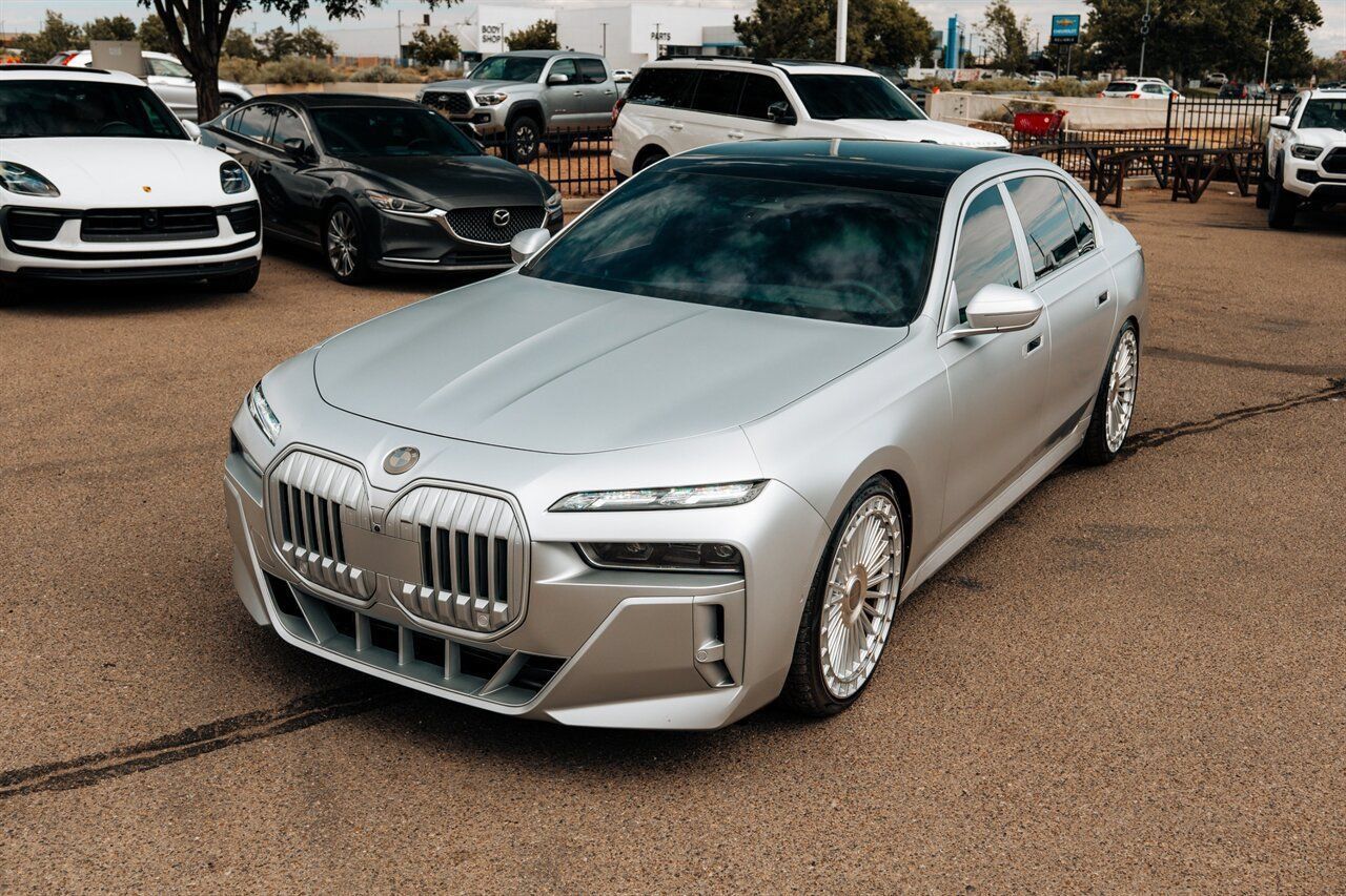 Used 2025 BMW 760i xDrive AWD/4WD image 14