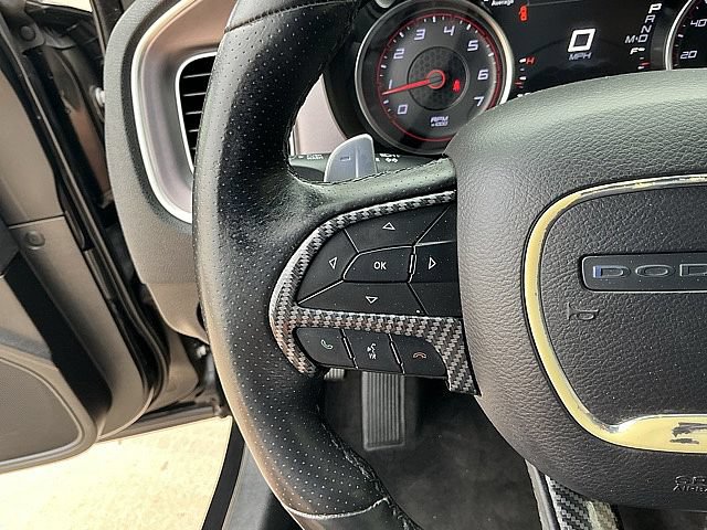 Used 2019 Dodge Charger SXT AWD/4WD image 18