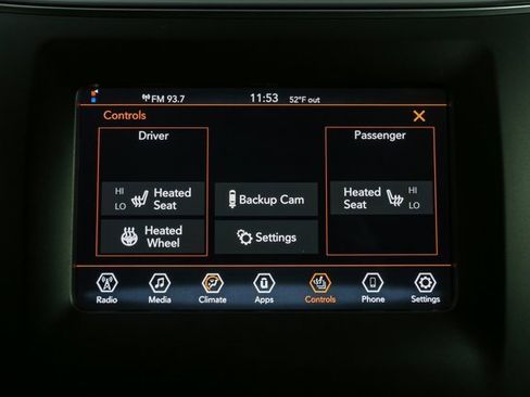 Used 2019 Jeep Cherokee Latitude w/ Cold Weather Group image 23