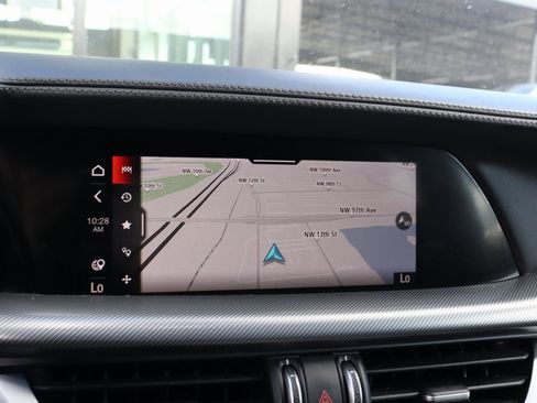 Used 2023 Alfa Romeo Stelvio Veloce image 35