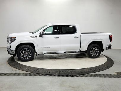 New 2026 GMC Sierra 1500 SLT w/ SLT Premium Plus Package