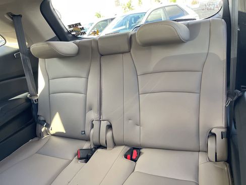 Used 2016 Honda Pilot EX-L image 9