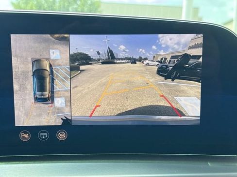 Used 2024 Cadillac Lyriq Luxury w/ LPO, Floor Liner Package AWD/4WD image 25