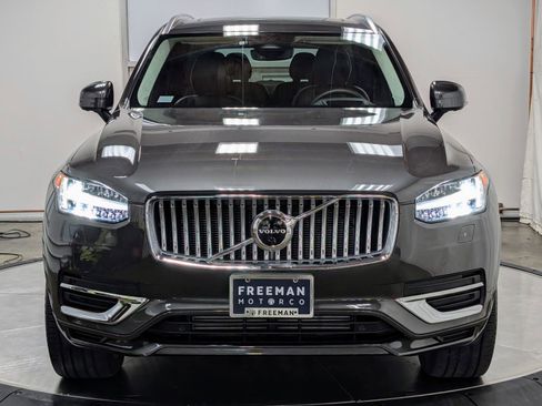 Used 2023 Volvo XC90 T8 Ultimate w/ Lounge Package AWD/4WD image 3