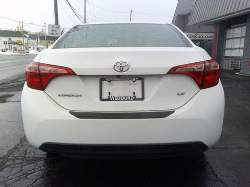 Used 2018 Toyota Corolla LE w/ Body Protection Package image 5