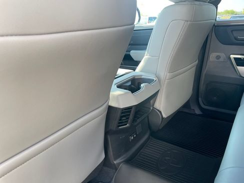 New 2026 Toyota Tundra Limited AWD/4WD image 27