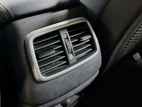 Used 2017 Kia Sorento LX w/ LX Convenience Package image 25