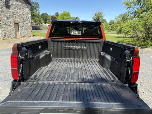 Used 2024 Toyota Tacoma TRD Pro AWD/4WD image 30
