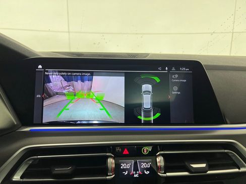 Used 2019 BMW X5 xDrive50i w/ M Sport Package image 33