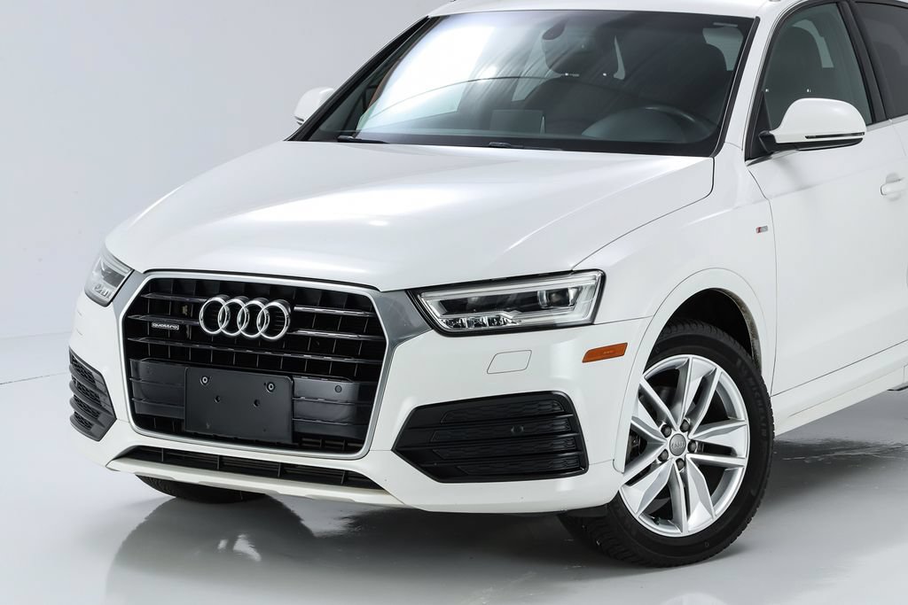 Used 2018 Audi Q3 2.0T Premium Plus w/ Premium Plus Package AWD/4WD image 3