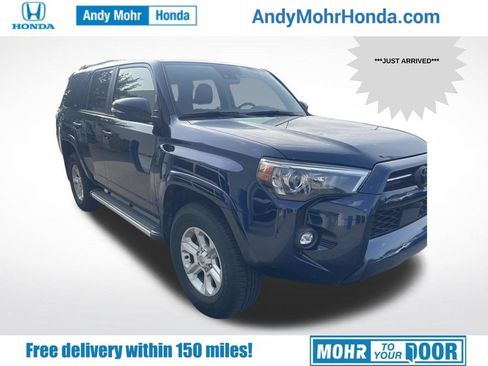 Used 2024 Toyota 4Runner SR5 Premium w/ Moonroof Package AWD/4WD image 1