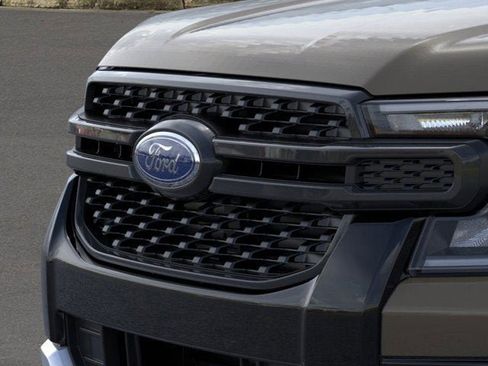 New 2025 Ford Ranger XLT w/ Convenience Package image 39