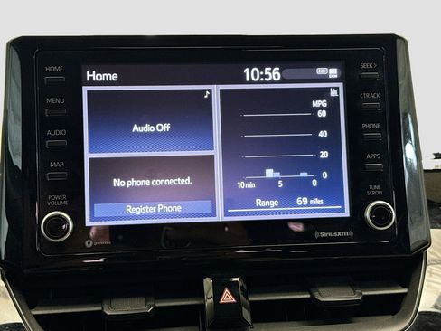 Used 2022 Toyota Corolla LE image 9