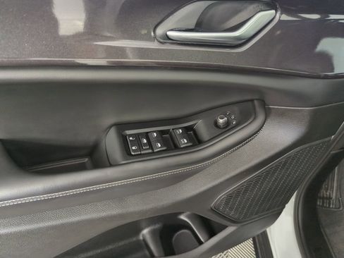 Used 2023 Jeep Grand Cherokee Altitude image 19