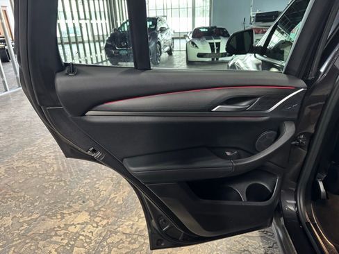 Used 2024 BMW X3 xDrive30i image 18