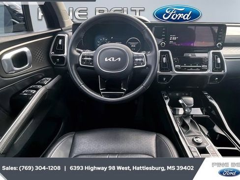 Used 2023 Kia Sorento SX image 5