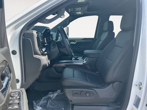 New 2026 Chevrolet Silverado 3500 LTZ w/ LTZ Plus Package AWD/4WD image 15