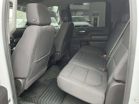 Used 2022 Chevrolet Silverado 2500 Custom w/ Custom Value Package image 27