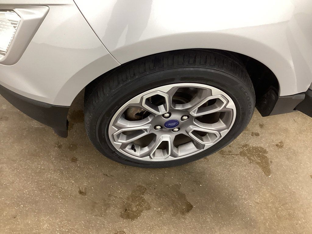 Used 2021 Ford EcoSport Titanium FWD image 34