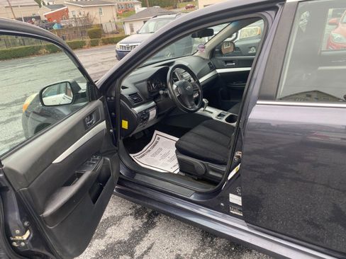Used 2012 Subaru Legacy 2.5i w/ Alloy Wheel Pkg image 9