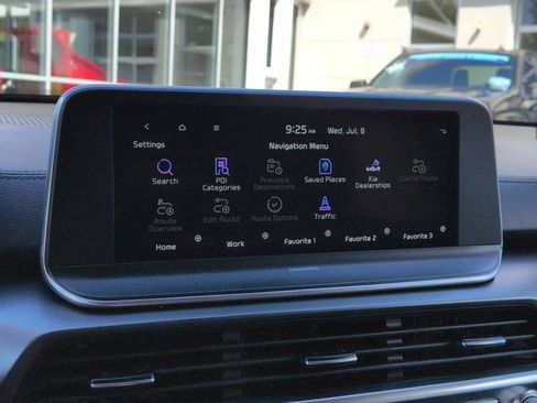 Used 2022 Kia Telluride S FWD image 16