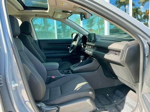 Used 2023 Honda CR-V EX image 13