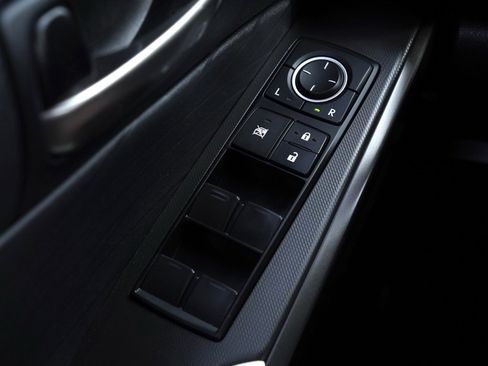 Used 2021 Lexus IS 350 F Sport image 13