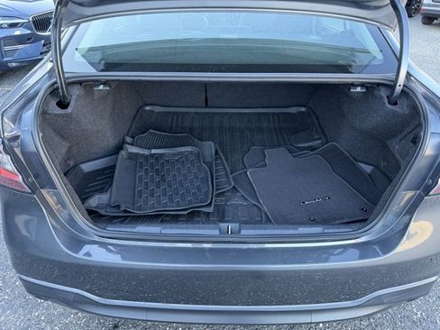 Used 2020 Subaru Legacy Limited image 9