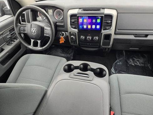 Used 2020 RAM 1500 Classic SLT AWD/4WD image 30