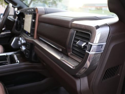 Used 2023 Ford F250 King Ranch w/ Chrome Package AWD/4WD image 13
