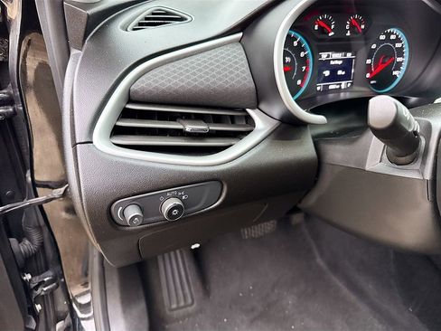 Used 2024 Chevrolet Malibu LT image 10