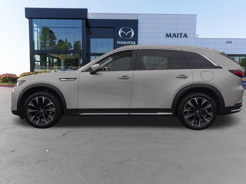 Certified 2024 MAZDA CX-90 Plug-In Hybrid w/ Premium Plus AWD/4WD image 8
