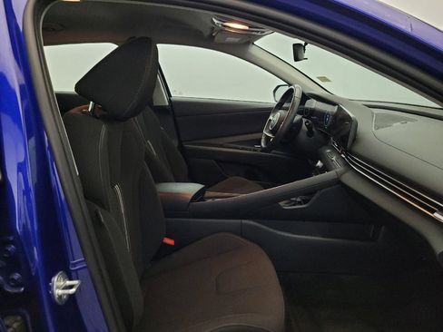 Used 2023 Hyundai Elantra SEL w/ Convenience Package FWD image 21