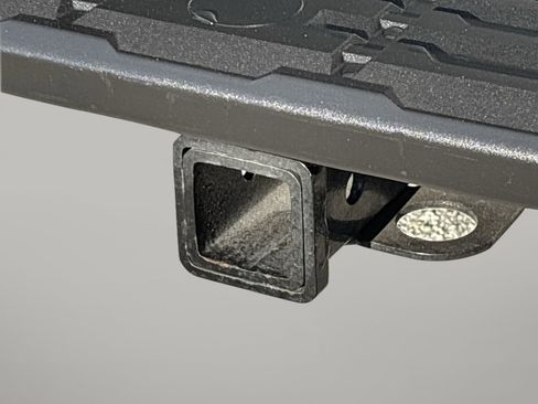 Used 2022 Nissan Frontier PRO-4X w/ Pro-4X Premium Package image 10