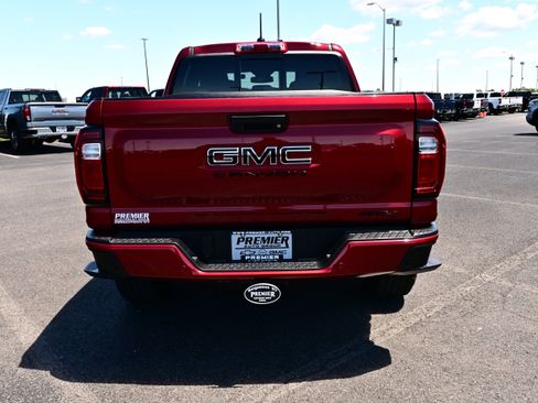 Used 2026 GMC Canyon AT4 w/ AT4 Premium Package AWD/4WD image 7