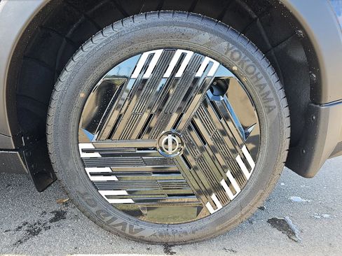 New 2026 Nissan Leaf w/ Floor Mat Package (S+) image 35