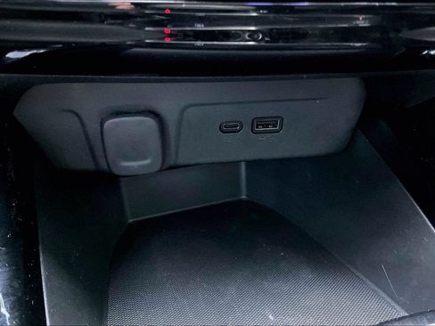 Used 2024 Chevrolet Trax ACTIV w/ Driver Confidence Package FWD image 33