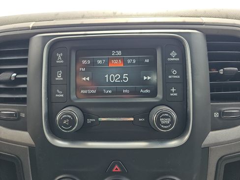Used 2014 RAM 3500 Tradesman w/ Chrome Appearance Group RWD image 18