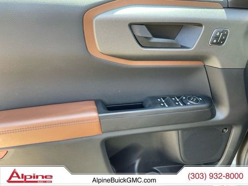 Used 2025 Ford Bronco Sport Outer Banks w/ Outer Banks Tech Package+ AWD/4WD image 19