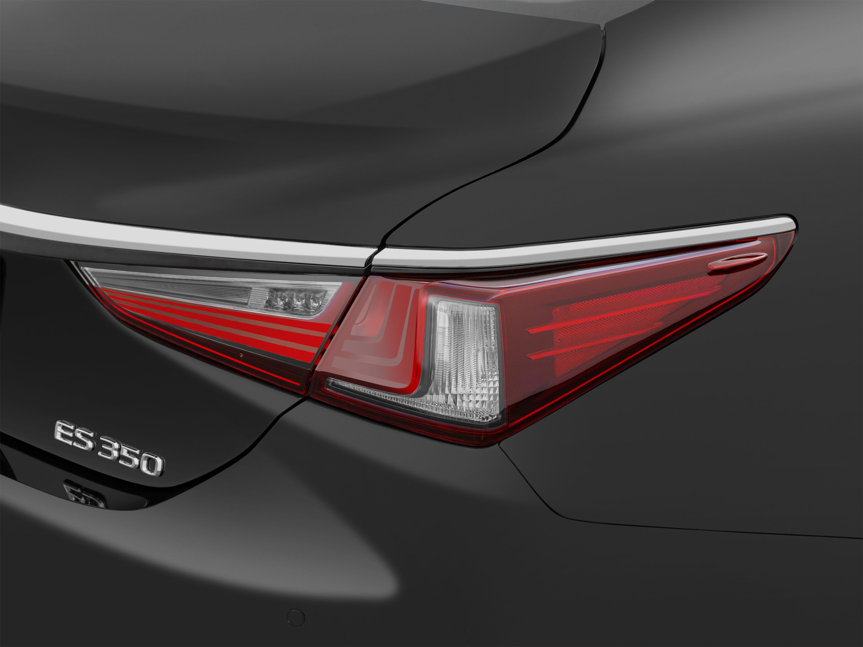 Certified 2023 Lexus ES 300h Ultra Luxury w/ Accessory Package (Z2) FWD image 49