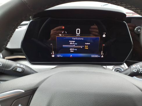 Used 2024 Chevrolet Trax ACTIV w/ Driver Confidence Package FWD image 20