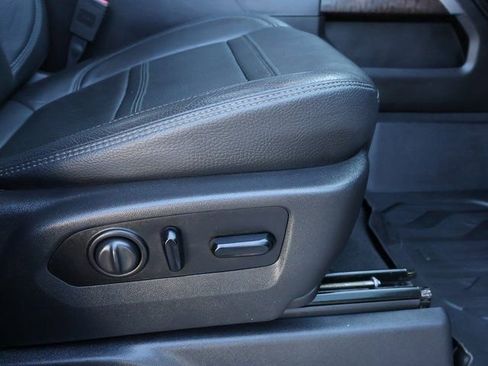 Used 2020 GMC Sierra 2500 Denali w/ Denali Ultimate Package image 10