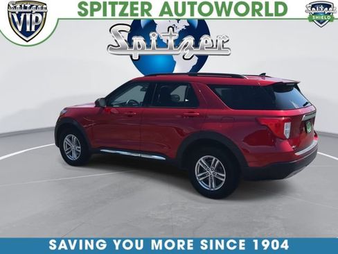 Used 2022 Ford Explorer XLT w/ Equipment Group 202A AWD/4WD image 7