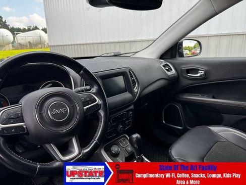 Used 2021 Jeep Compass Latitude w/ Convenience Group AWD/4WD image 23