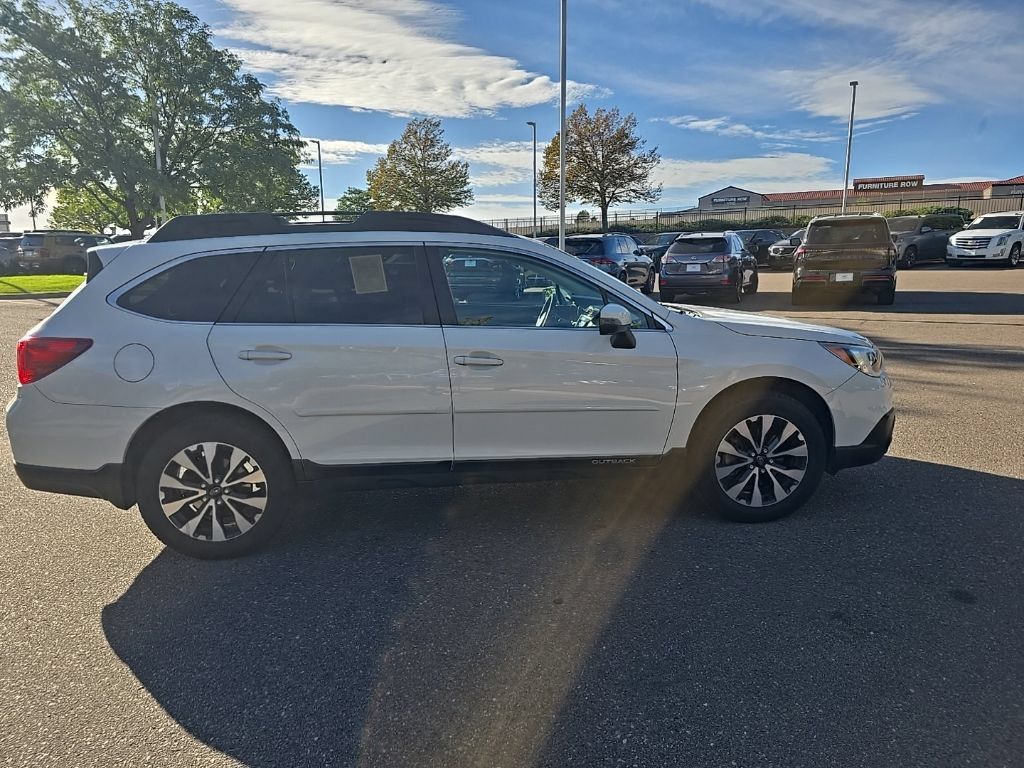 Used 2017 Subaru Outback 2.5i Limited AWD/4WD image 5
