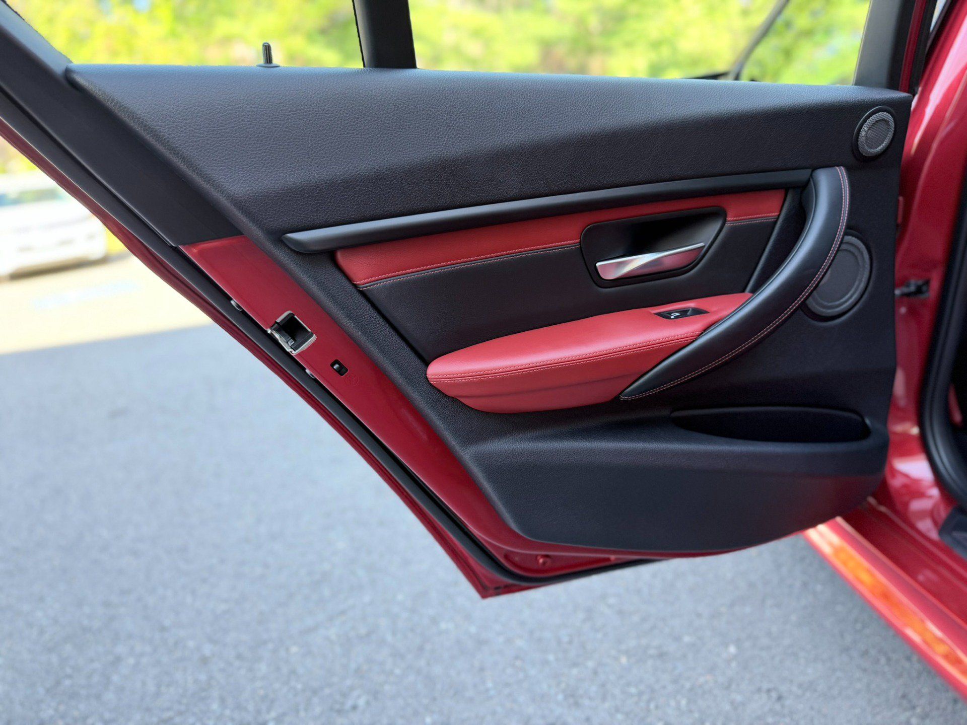 Used 2016 BMW M3 RWD image 21